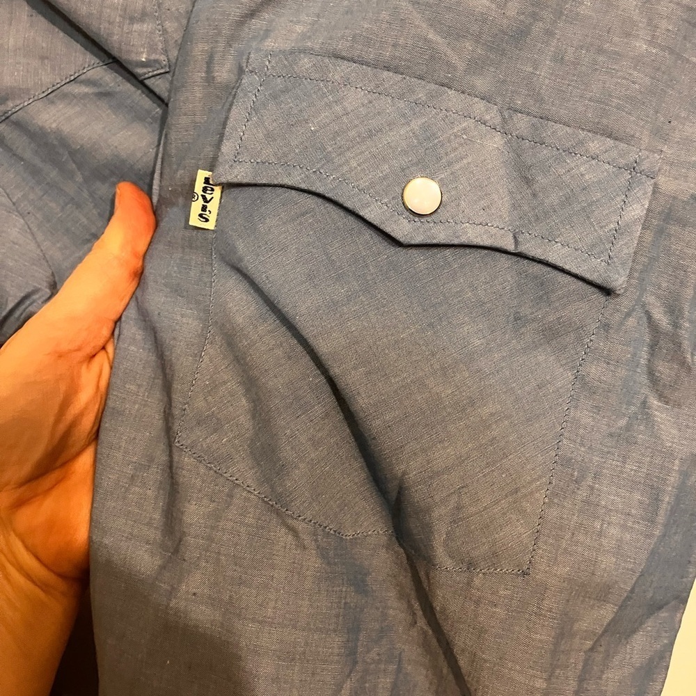 Levi’s dead stock vintage chambray shirt with pearlized snaps size large - Picture 7 of 13